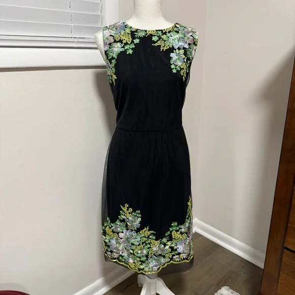 Donna Ricco Black Dress with Floral Accents - Picture 1 of 5